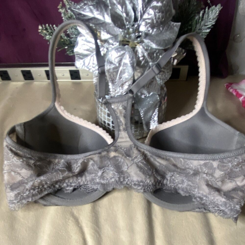 Victoria's Secret Body by Victoria Racerback Demi Bra Gray Lace 38C - Picture 3 of 4